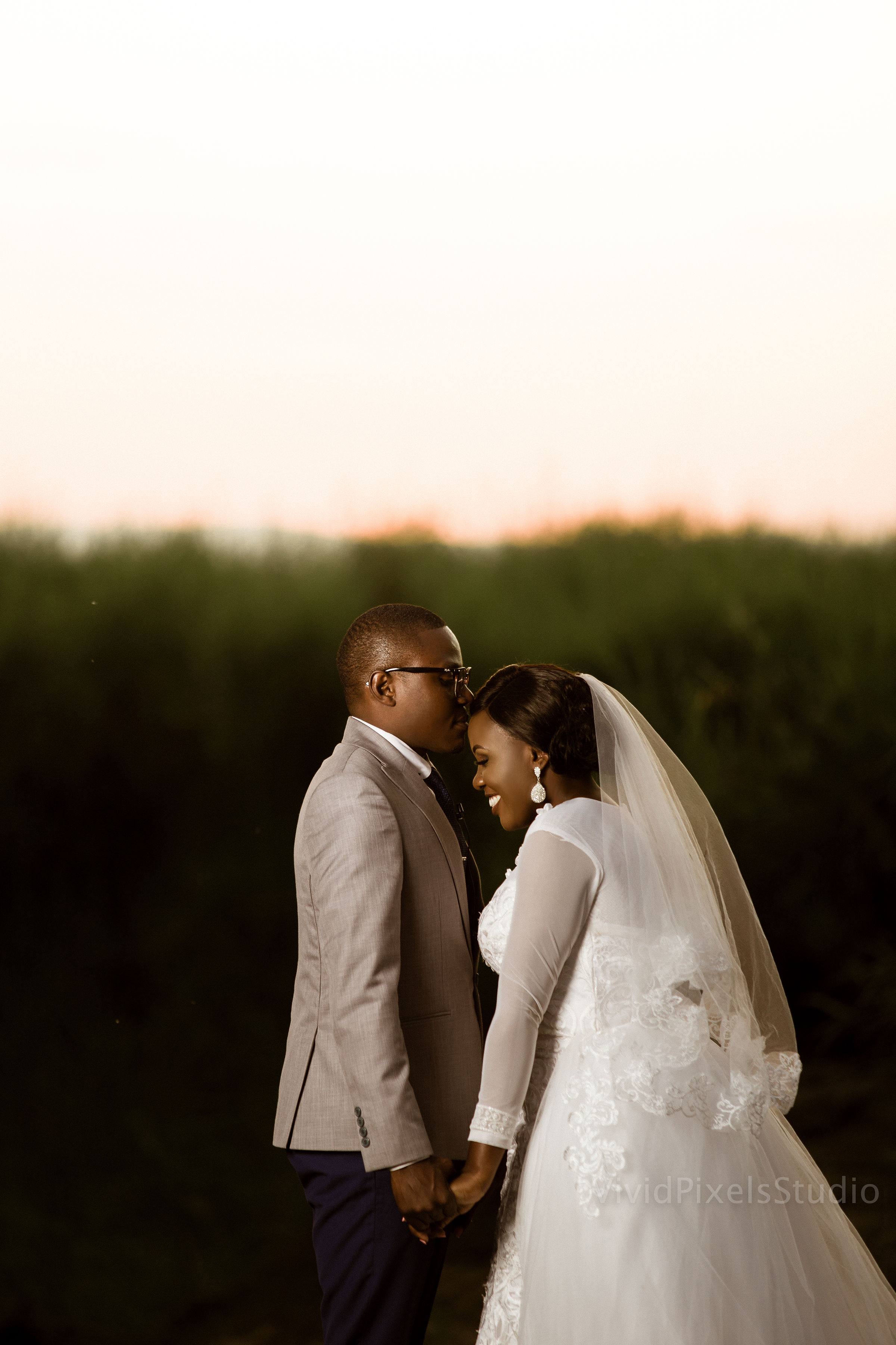 Joe and Rhoda wedding story photographed by VividPixels